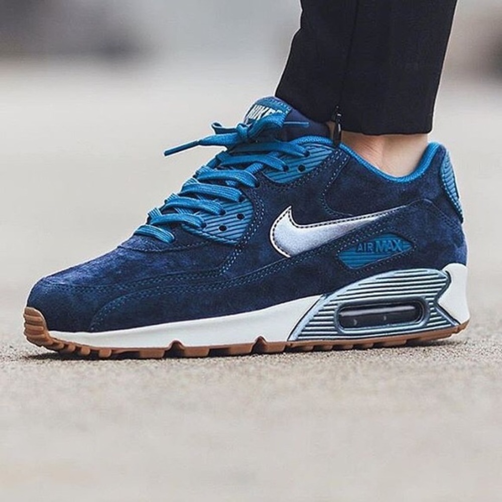 AIR MAX 90
